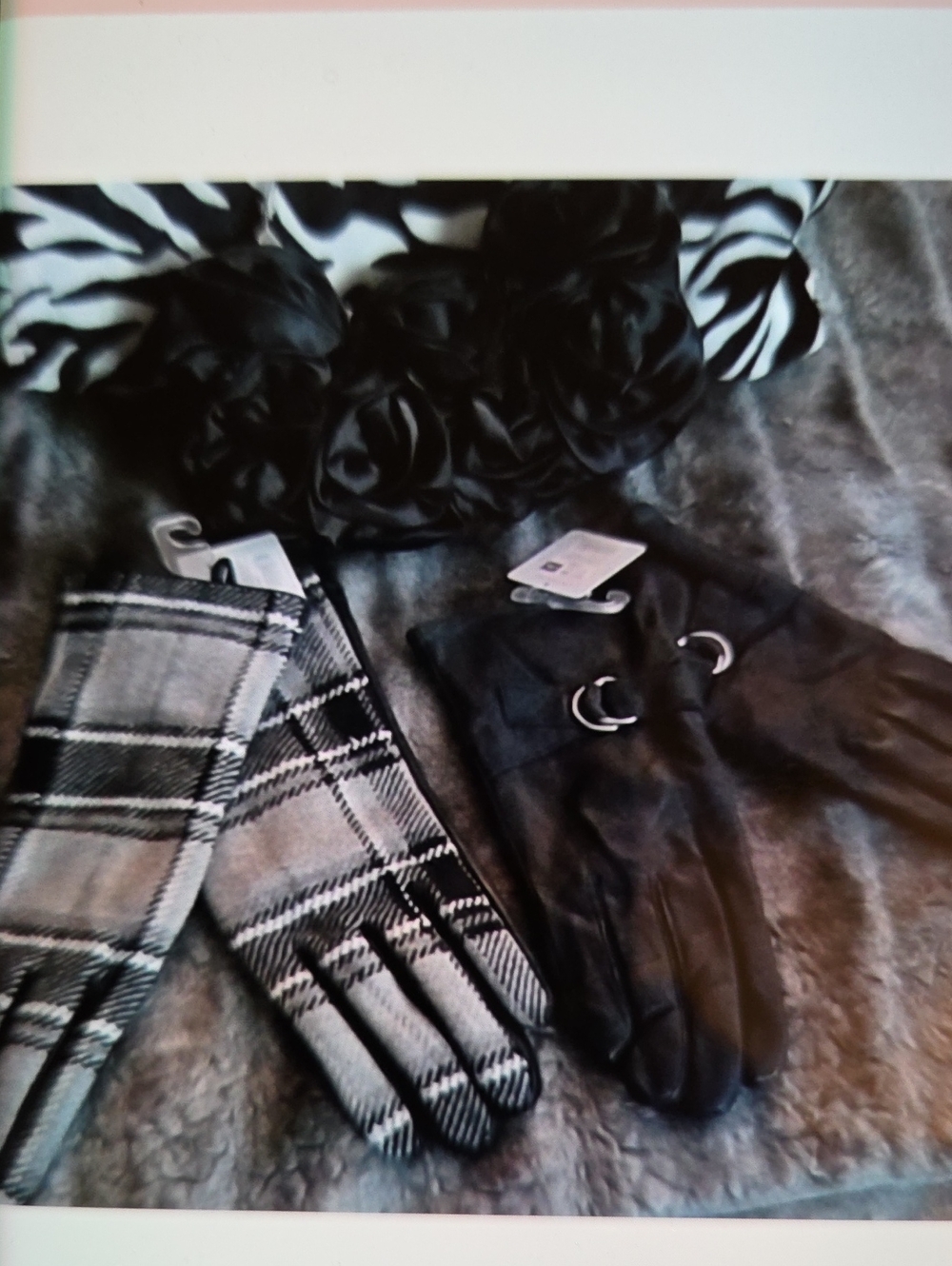 Women's Black and Gray Plaid & Solid Gloves Set - Fashion Accessories